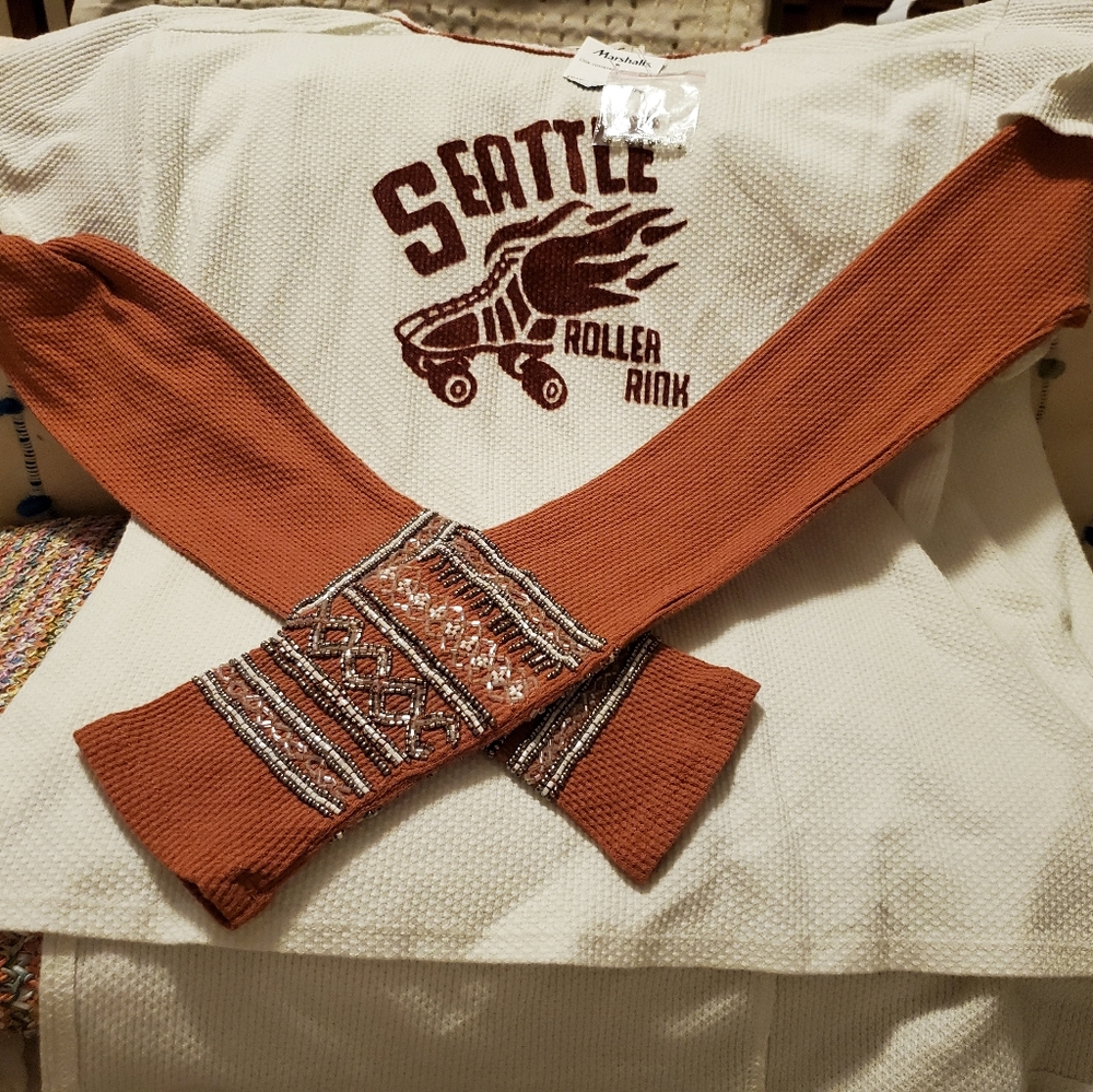 NWT Free People "Seattle Roller Rink" Thermal 2-fer Tee with beading.  Size XS